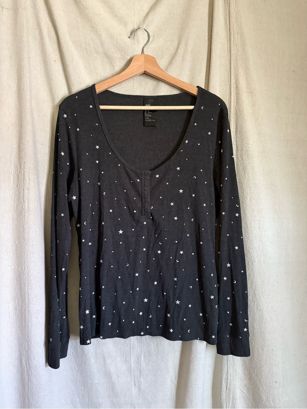 H&M Black Long-Sleeve Tee with White Star Print